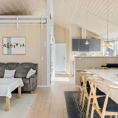 40870-ulfborg-helmklit-224 *