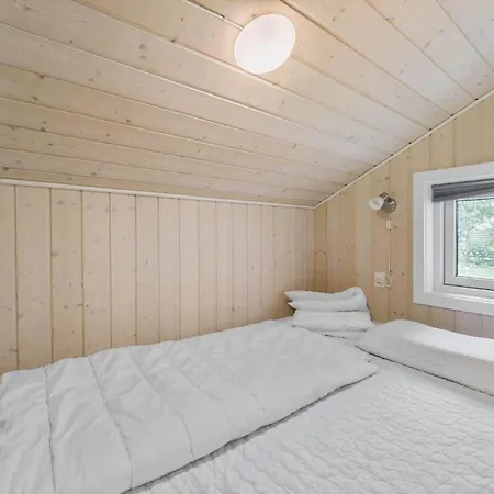 40870-ulfborg-helmklit-224 *